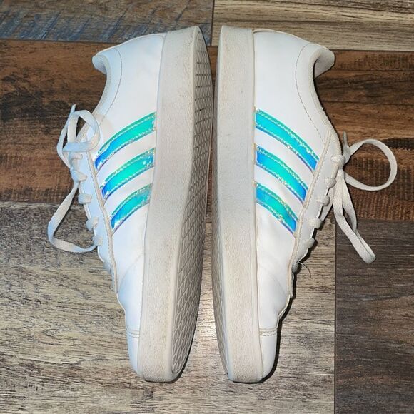 ✨Adidas VI Court 2.0 Iridescent 3 stripe sneakers - Picture 3 of 6